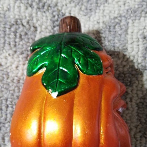 Pumpkin candle holder - Picture 3 of 5